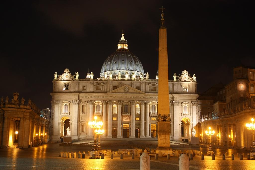 Vatican Domus Rome Bagian luar foto